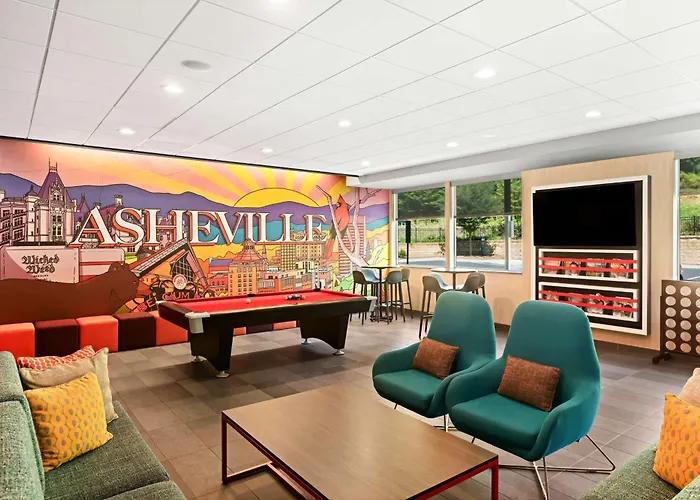 Tru By Hilton Asheville Blue Ridge Parkway